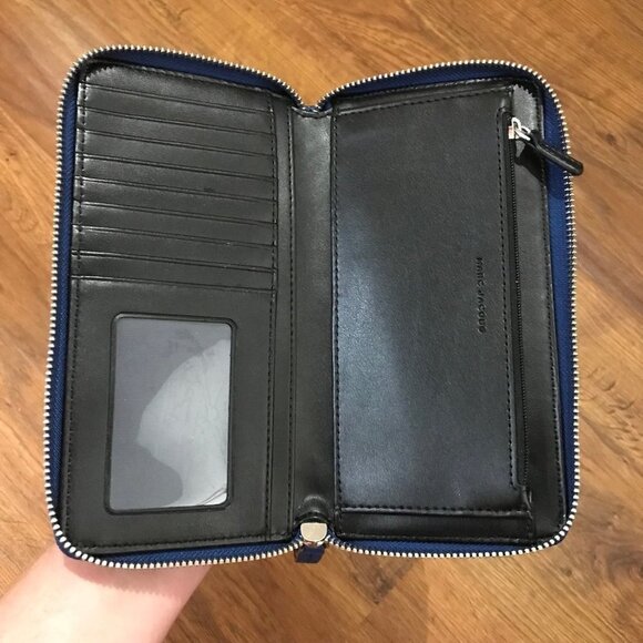 Marc Jacobs zip around Leather wallet - Picture 5 of 6